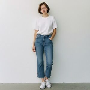 Skinny Girl Super High Rise Studded Blue Cropped Flare Jeans. SZ 30/10. Raw Hem.